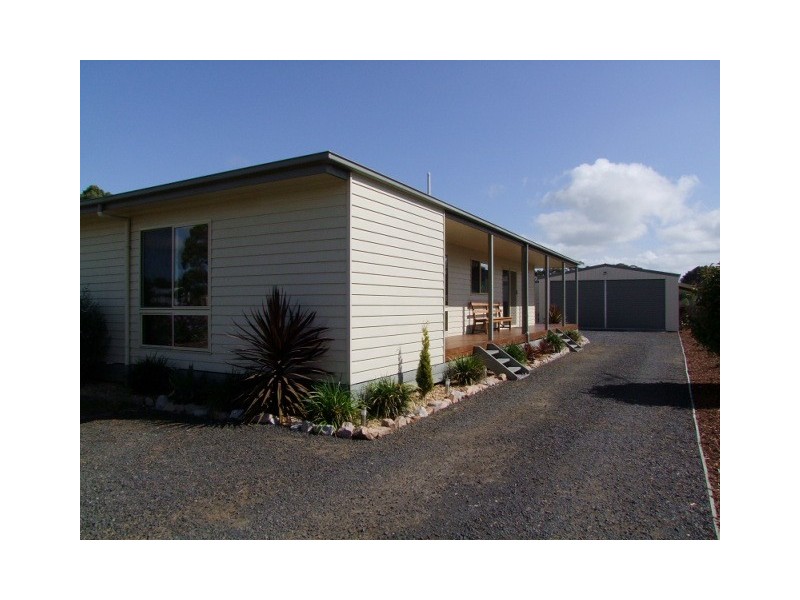 49 Townsend St, Port Welshpool VIC 3965