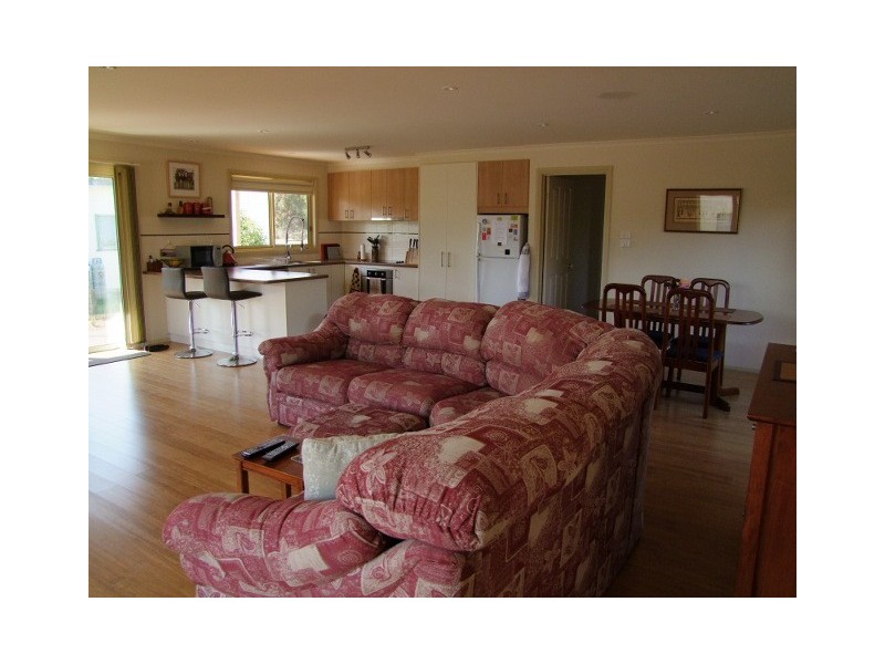 49 Townsend St, Port Welshpool VIC 3965