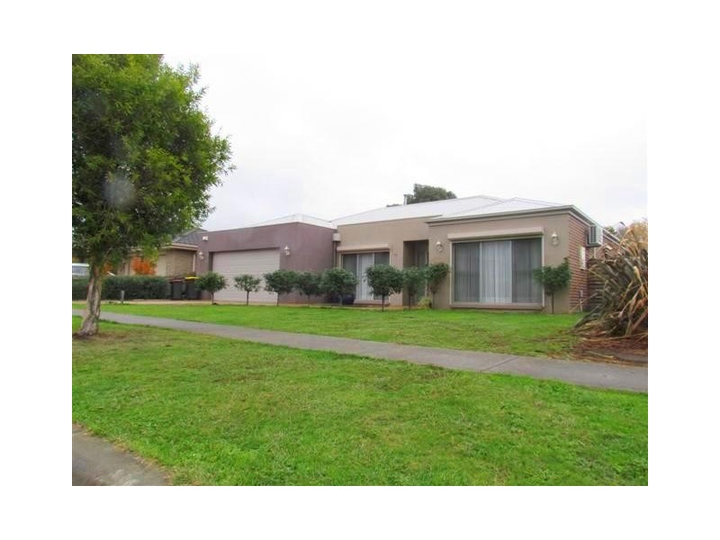 29 Hardy Drive, Trafalgar VIC 3824
