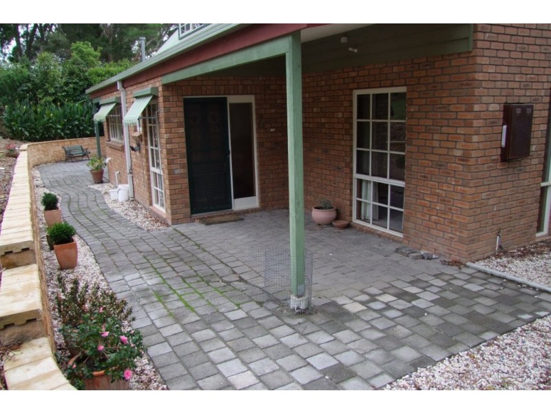 6-8 Bacon Ave., Koonwarra VIC 3954