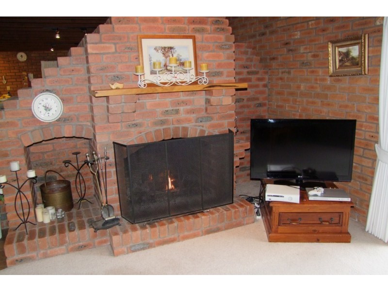 6-8 Bacon Ave., Koonwarra VIC 3954