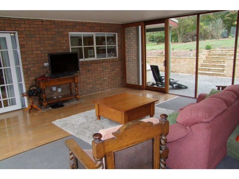 6-8 Bacon Ave., Koonwarra VIC 3954