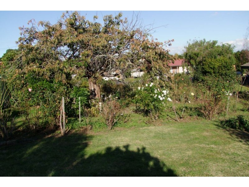 24 Allison St, Leongatha VIC 3953
