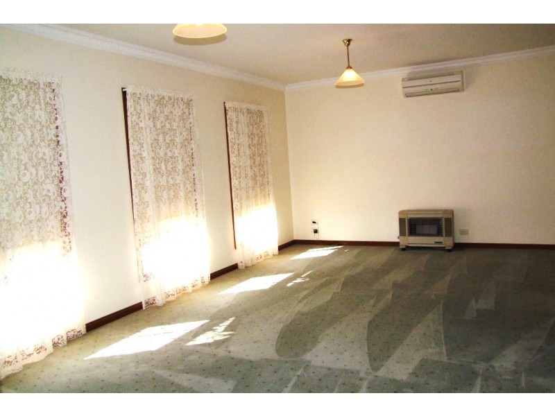 7 Lapin Crt, Leongatha VIC 3953