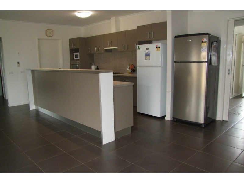 6 Park Drive, Leongatha VIC 3953