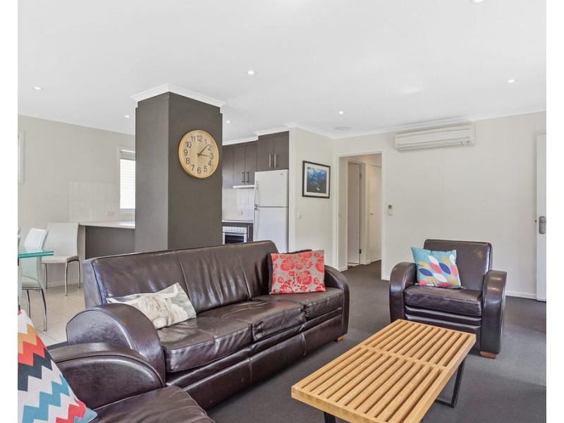 17 Beach Pde, Sandy Point VIC 3959