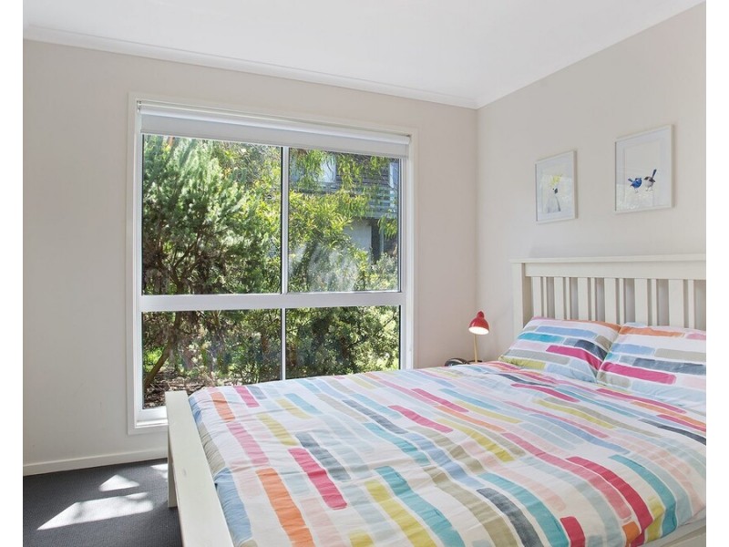 17 Beach Pde, Sandy Point VIC 3959