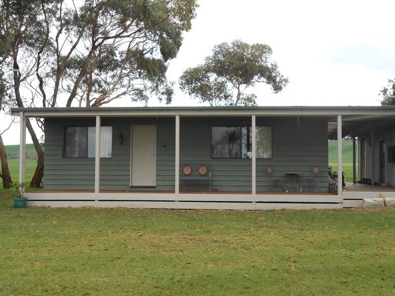 6325 South Gippsland Highway, Welshpool VIC 3966