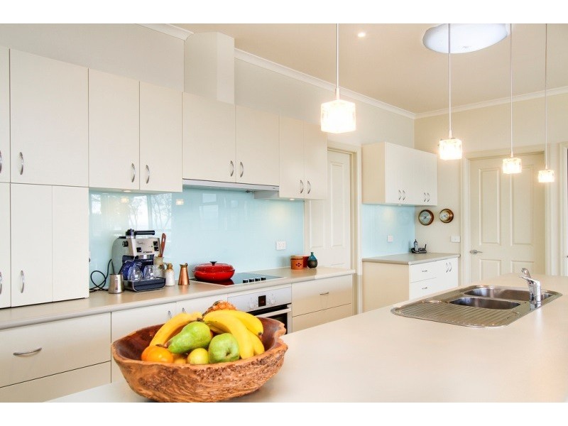 108 BAYSIDE DRIVE, Walkerville VIC 3956