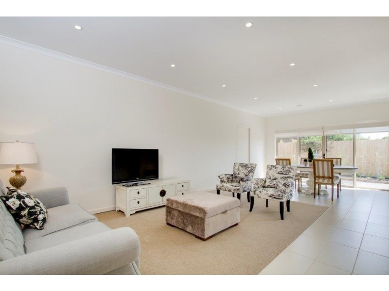 1 DALE DRIVE, Leongatha VIC 3953