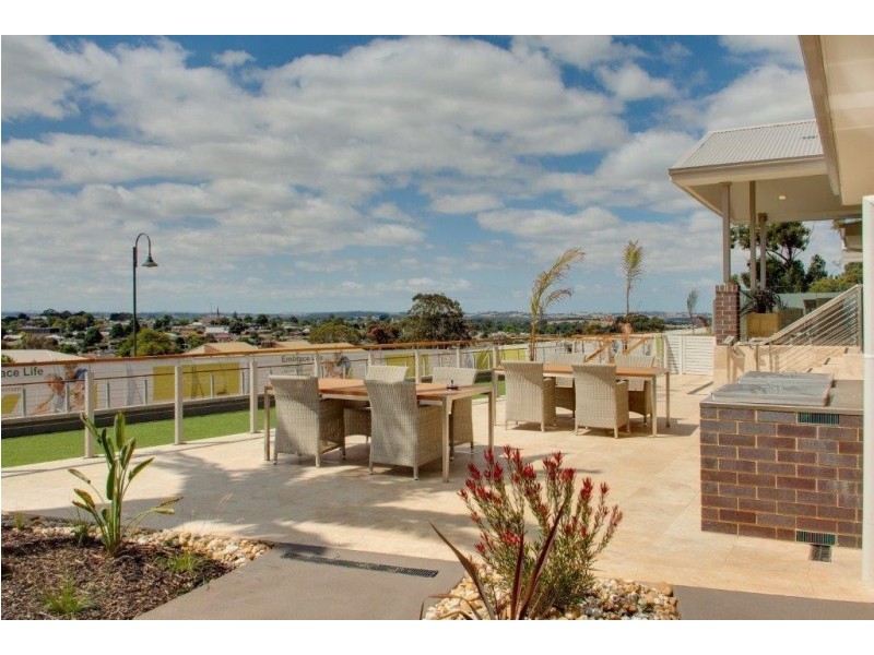 1 DALE DRIVE, Leongatha VIC 3953