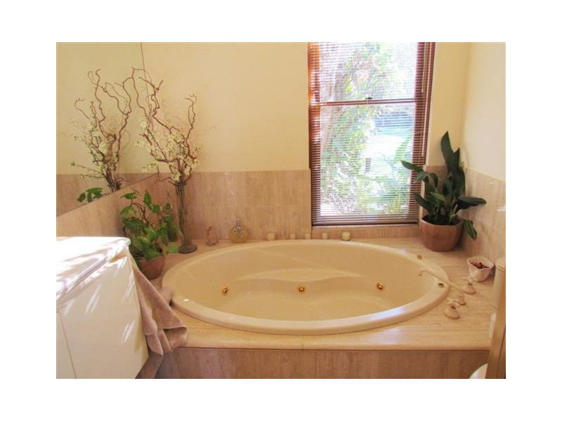 70 Narracan-Connection Rd, Thorpdale VIC 3835