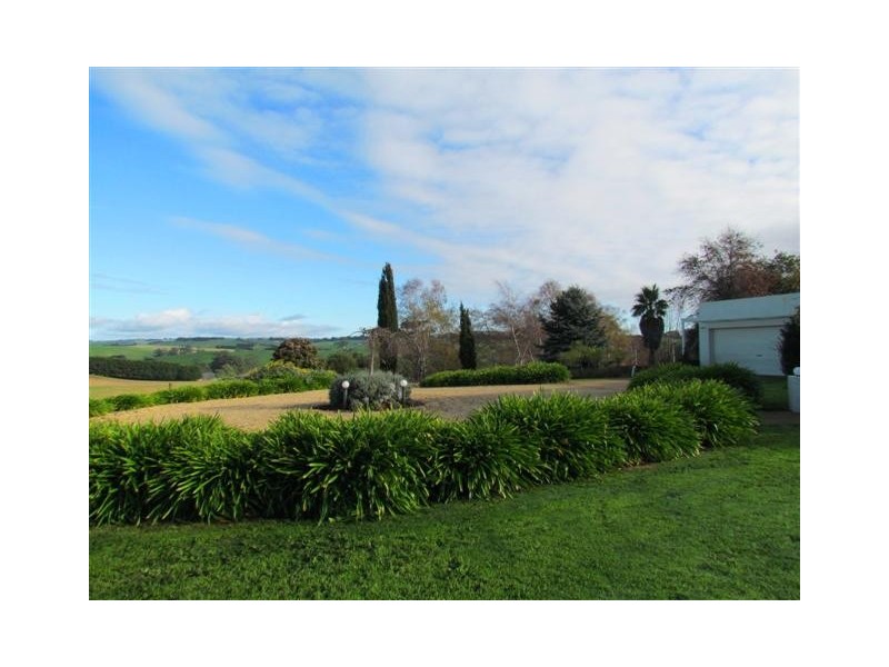 70 Narracan-Connection Rd, Thorpdale VIC 3835