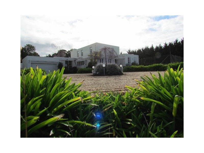 70 Narracan-Connection Rd, Thorpdale VIC 3835