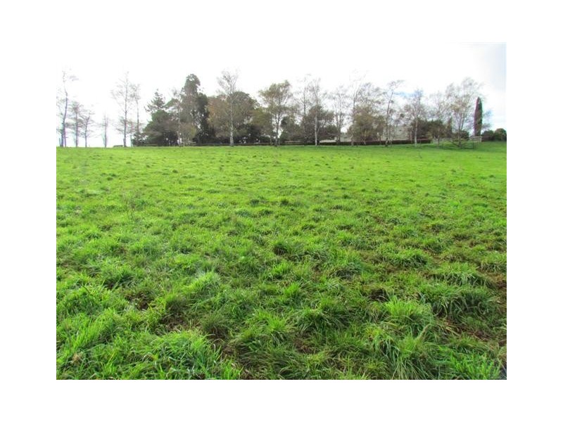 70 Narracan-Connection Rd, Thorpdale VIC 3835