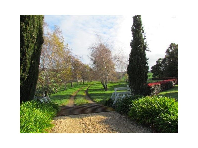 70 Narracan-Connection Rd, Thorpdale VIC 3835