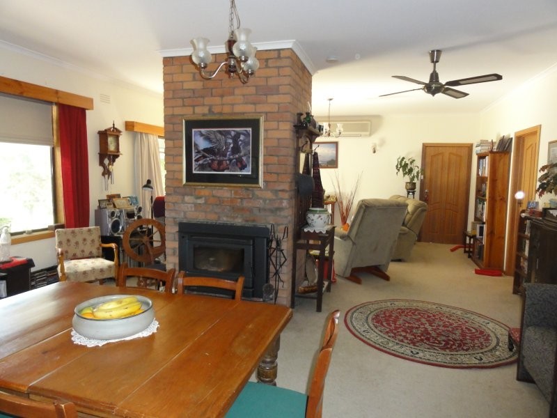 208 Bechers Rd, Welshpool VIC 3966