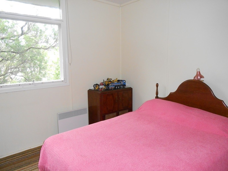 5 Ocean View Pde, Sandy Point VIC 3959