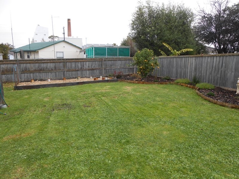 10 Gunn Street, Toora VIC 3962