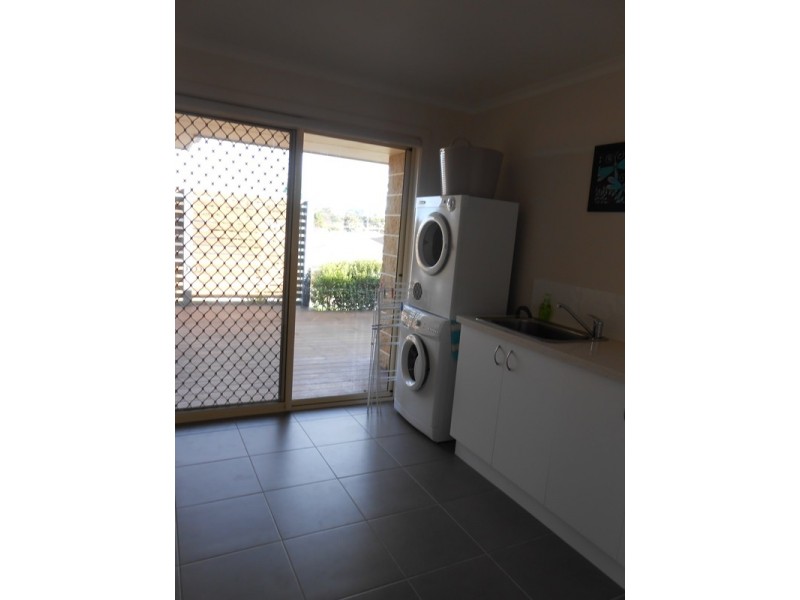 2 Forest Rise, Foster VIC 3960