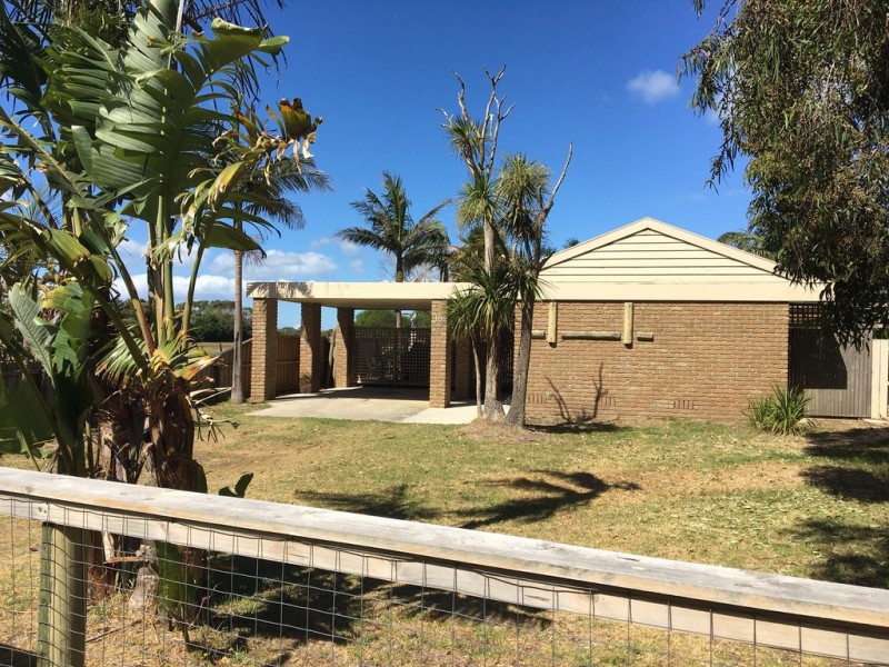 16 Telopea Drive, Sandy Point VIC 3959