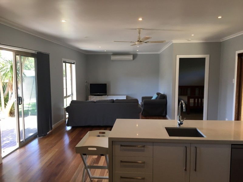 16 Telopea Drive, Sandy Point VIC 3959
