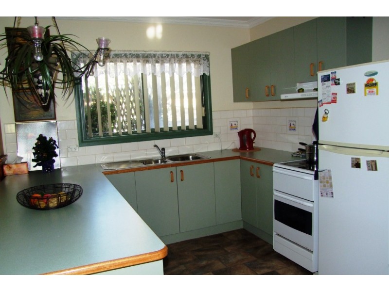 2 Murray Street, Inverloch VIC 3996