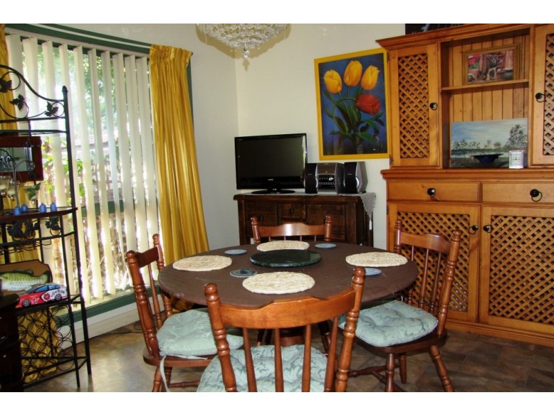 2 Murray Street, Inverloch VIC 3996