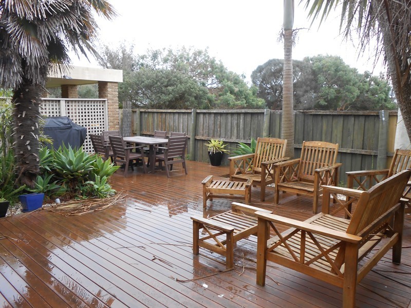 16 Telopea Drive, Sandy Point VIC 3959