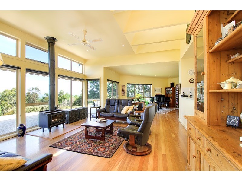 585 Fish Creek-Foster Rd, Foster VIC 3960