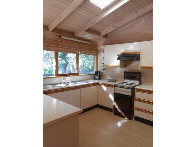 7 Caringal Street, Waratah Bay VIC 3959