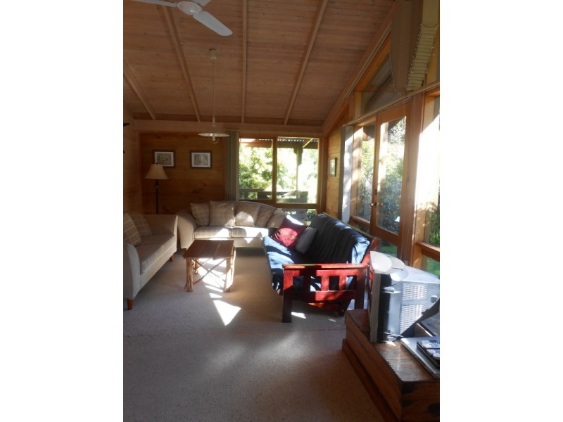 7 Caringal Street, Waratah Bay VIC 3959