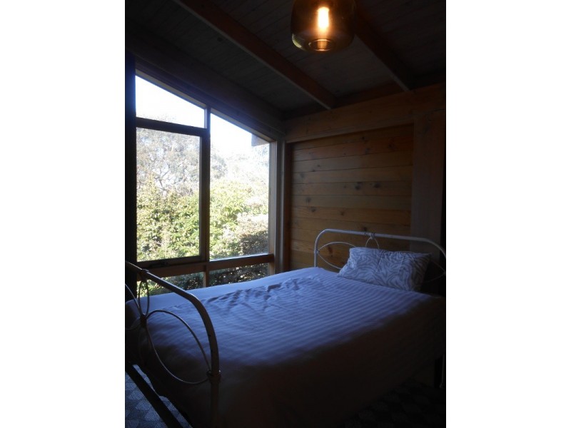 7 Caringal Street, Waratah Bay VIC 3959