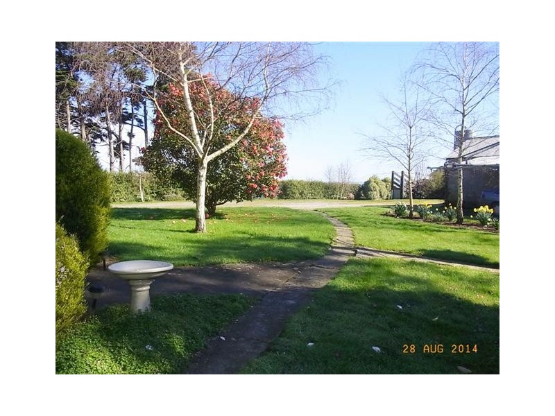 130 Curwen Road, Mountain View VIC 3988