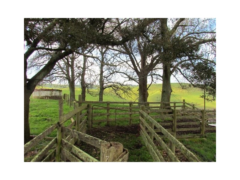 75 Fitzgeralds Road, Poowong VIC 3988