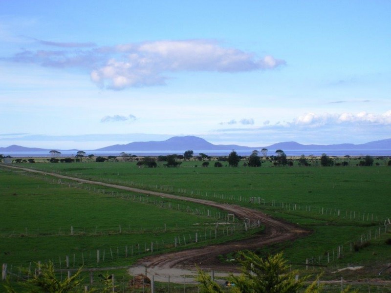 45 Old Hat Rd, Foster VIC 3960