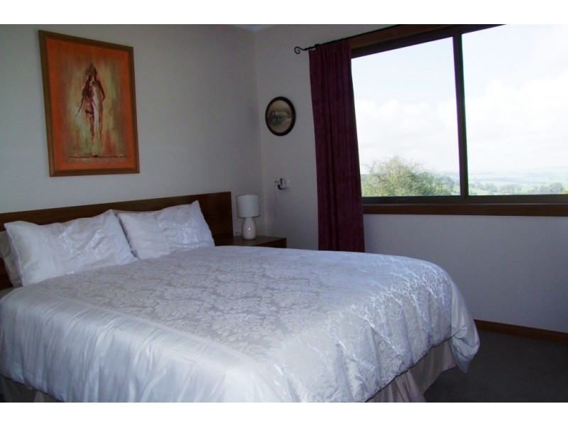 80 Pitt Rd, Hallston VIC 3953