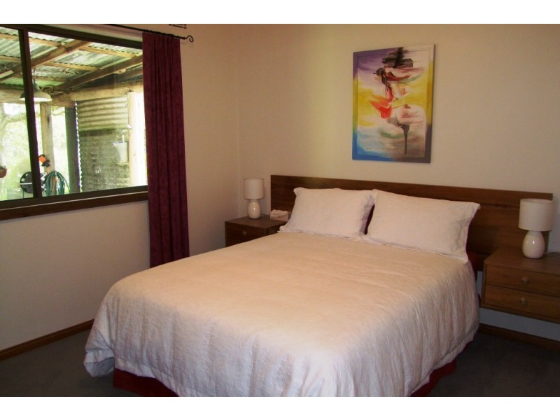 80 Pitt Rd, Hallston VIC 3953