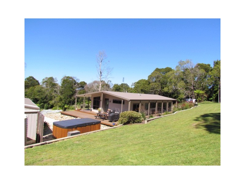 2 Hobsons Road, Foster VIC 3960