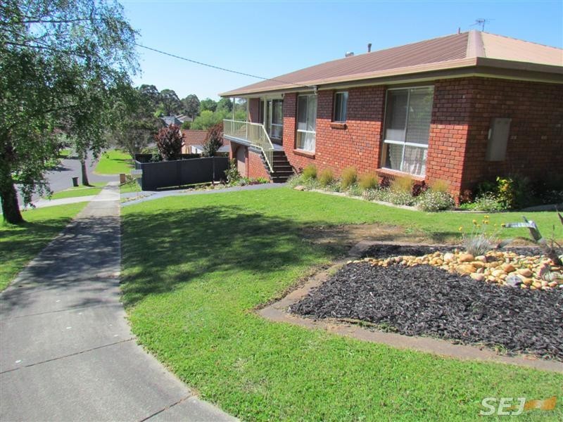 30 Waratah Drive, Warragul VIC 3820