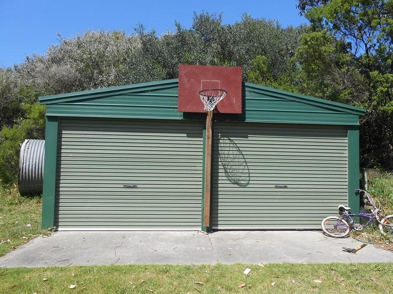 33 SUNSHINE RISE, Sandy Point VIC 3959