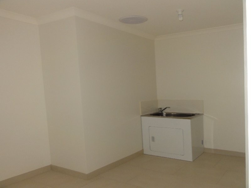 1/94 Station Road, Foster VIC 3960