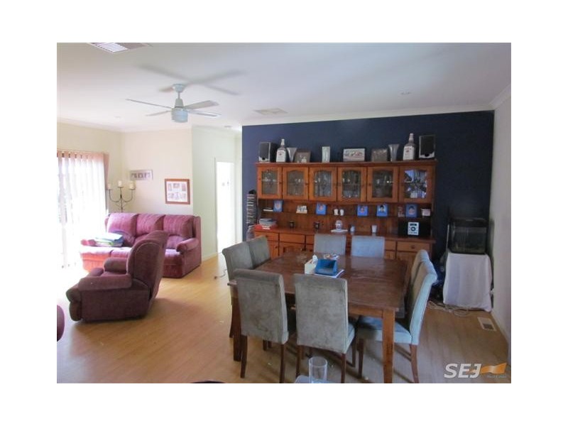 52 Scenic Road, Warragul VIC 3820