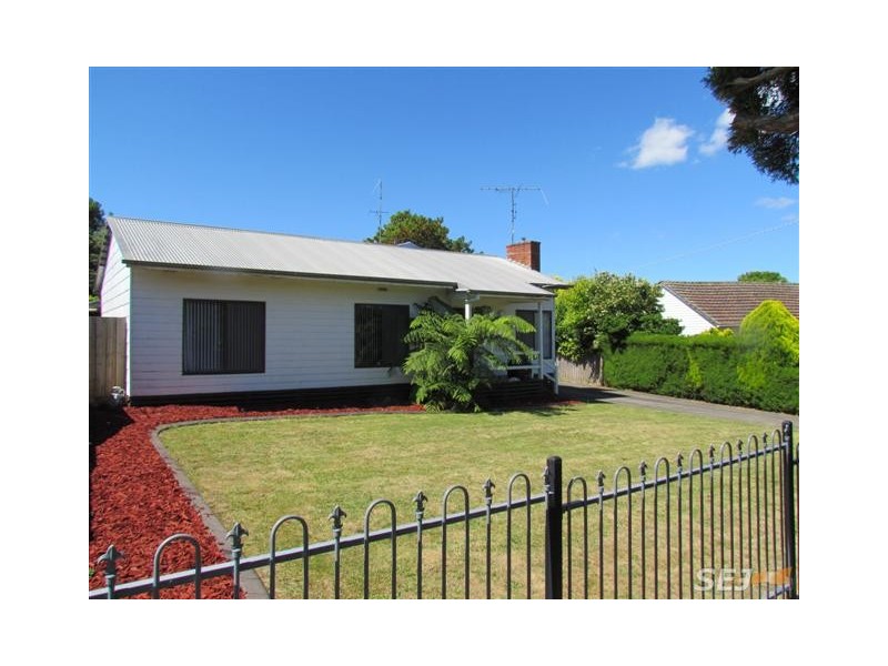52 Scenic Road, Warragul VIC 3820