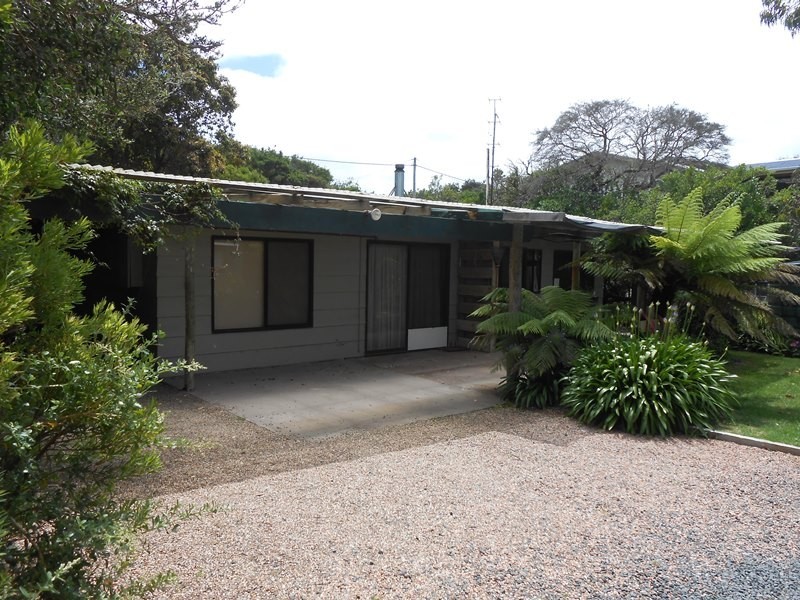 6 Harbour View, Sandy Point VIC 3959