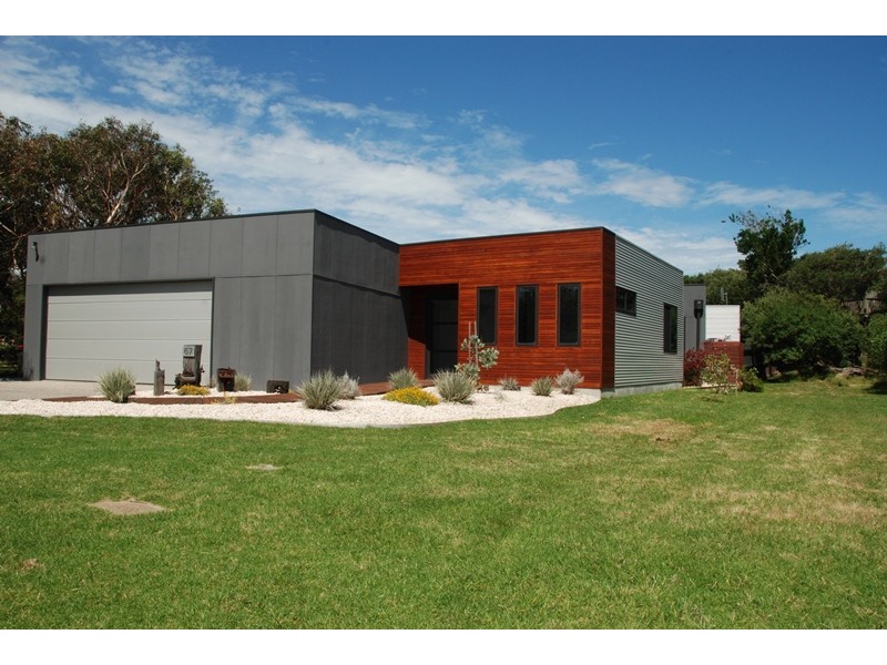 67 Ash Avenue, Sandy Point VIC 3959