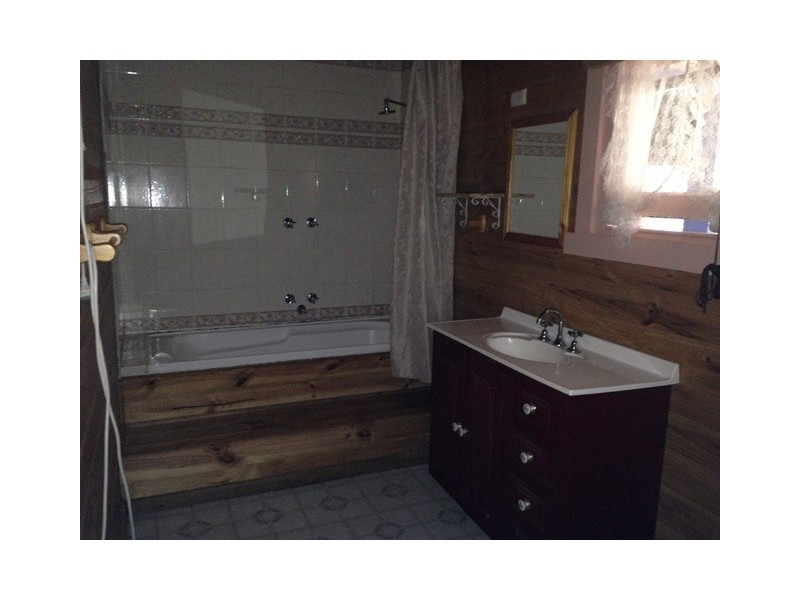 255 Mt. Vernon Rd, Berrys Creek VIC 3953