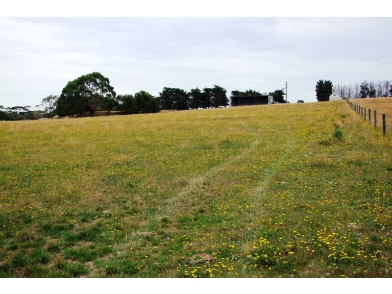 149 Stuchberry Rd, Inverloch VIC 3996