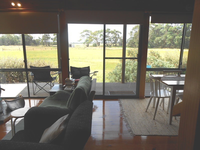 2 McLeod Rd, Waratah Bay VIC 3959
