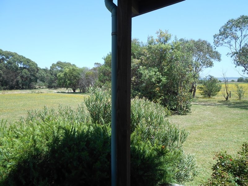 2 McLeod Rd, Waratah Bay VIC 3959